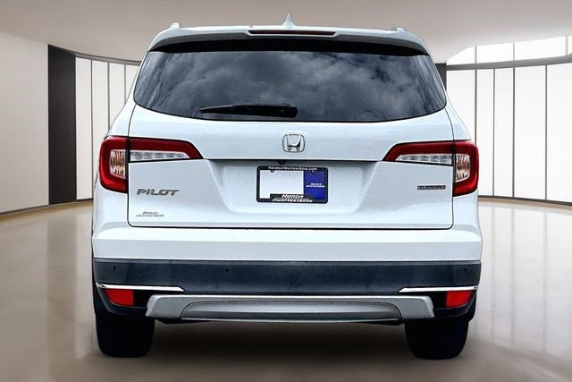 Certified 2020 Honda Pilot Touring image 5