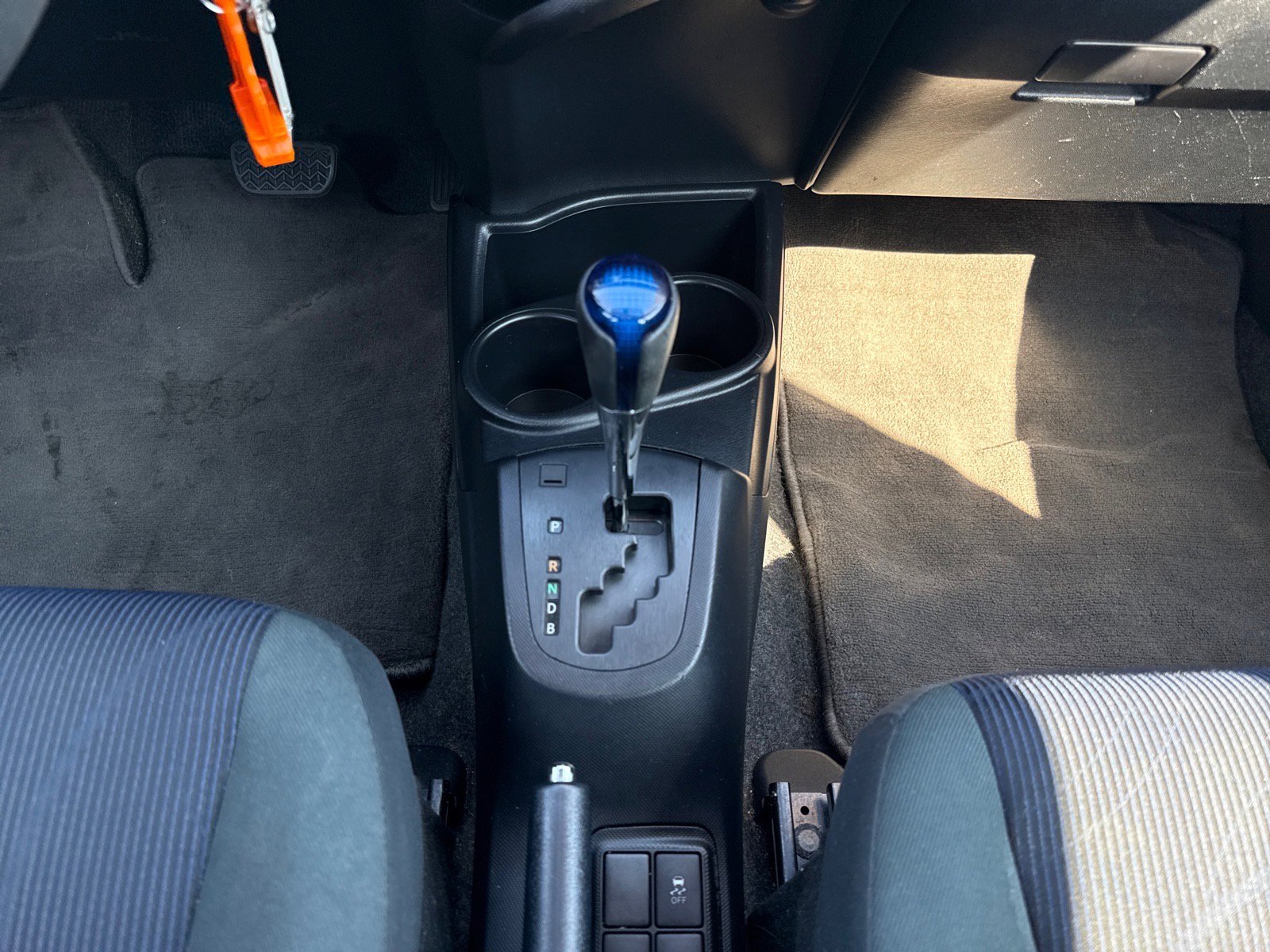 Used 2015 Toyota Prius C Two image 16