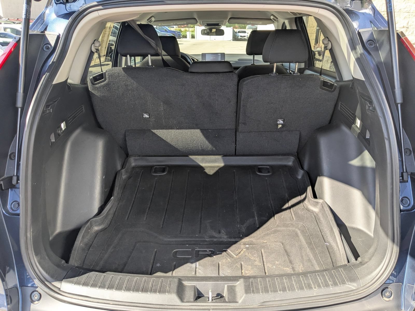 Used 2025 Honda CR-V LX image 27