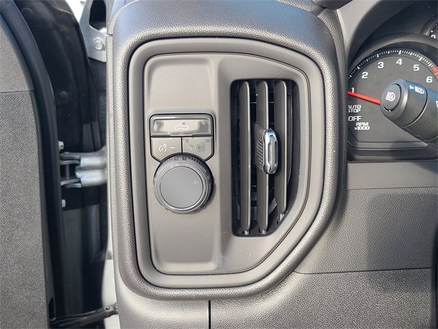New 2026 Chevrolet Silverado 1500 Custom image 17