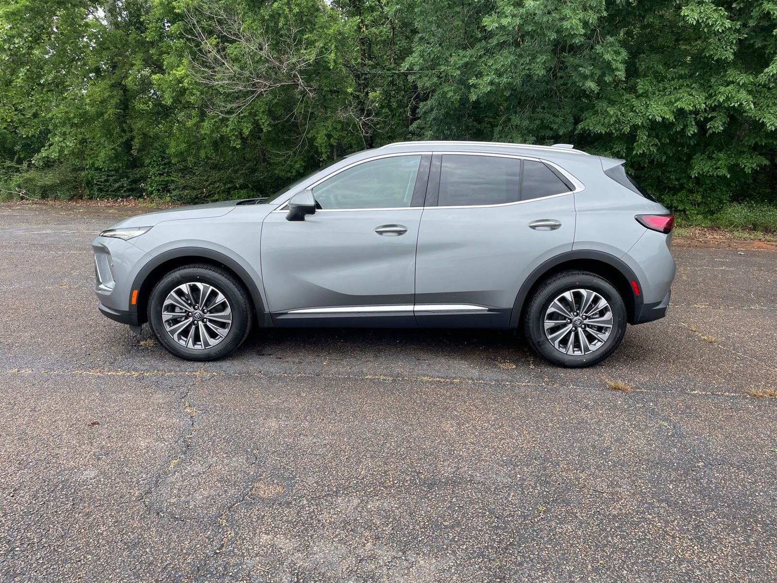 New 2026 Buick Envision Preferred AWD/4WD image 2