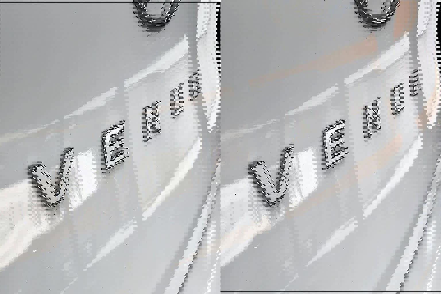 Certified 2021 Hyundai Venue SEL w/ Premium Package FWD image 10