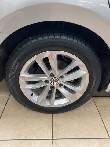 Used 2020 Volkswagen Passat 2.0T S image 32