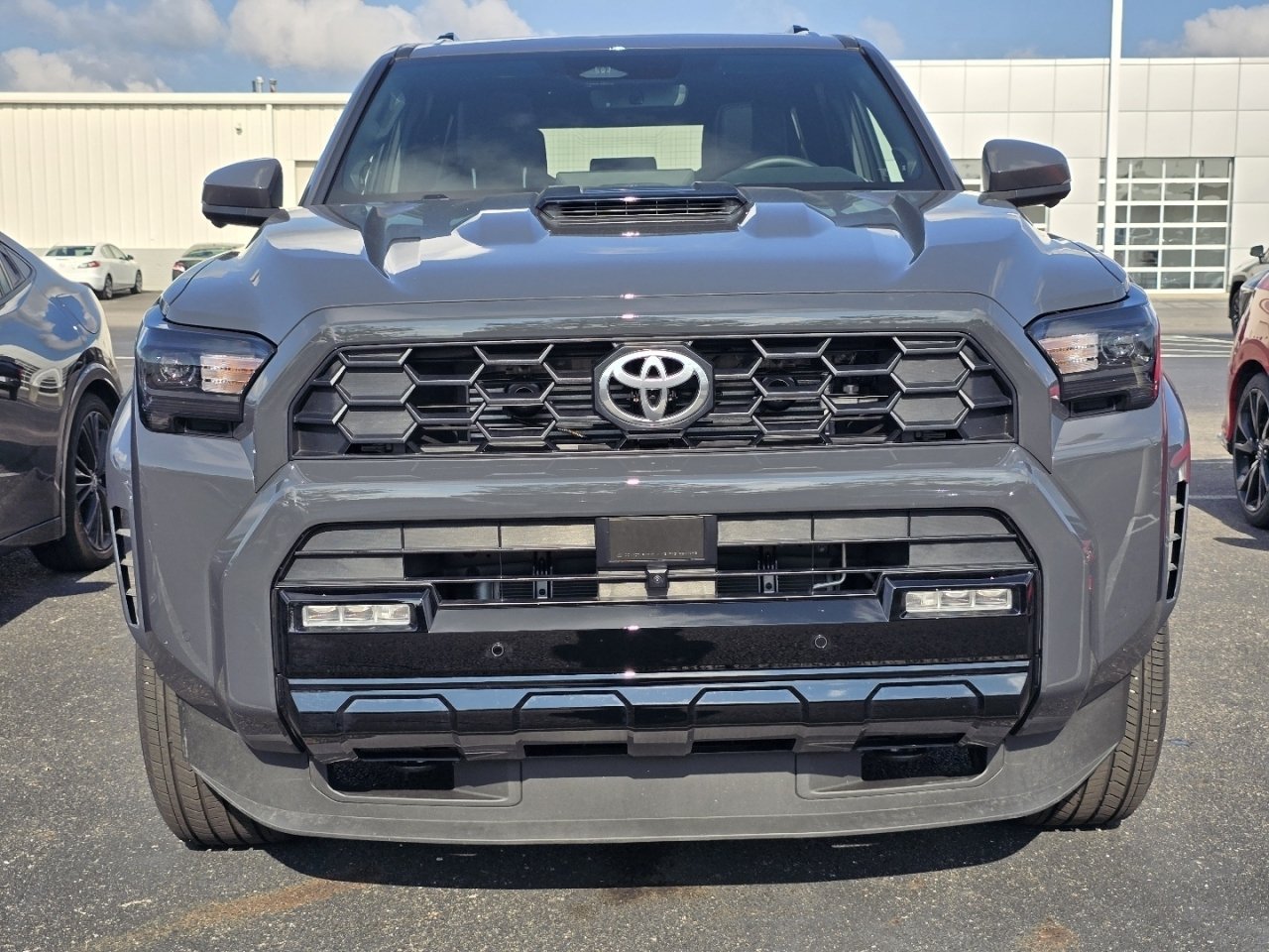 Used 2026 Toyota 4Runner TRD Sport Premium AWD/4WD image 2