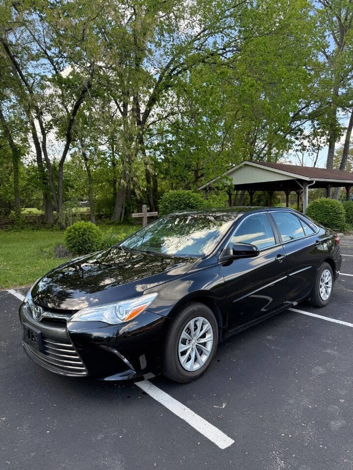 Used 2016 Toyota Camry LE