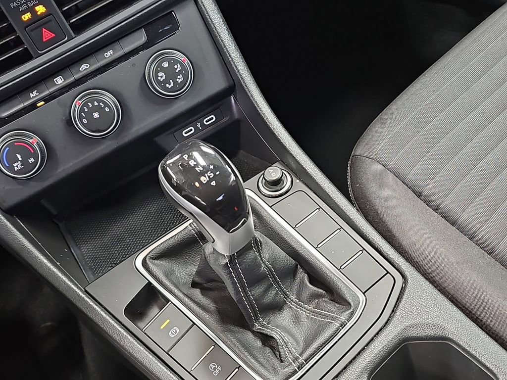 Used 2024 Volkswagen Jetta S image 22