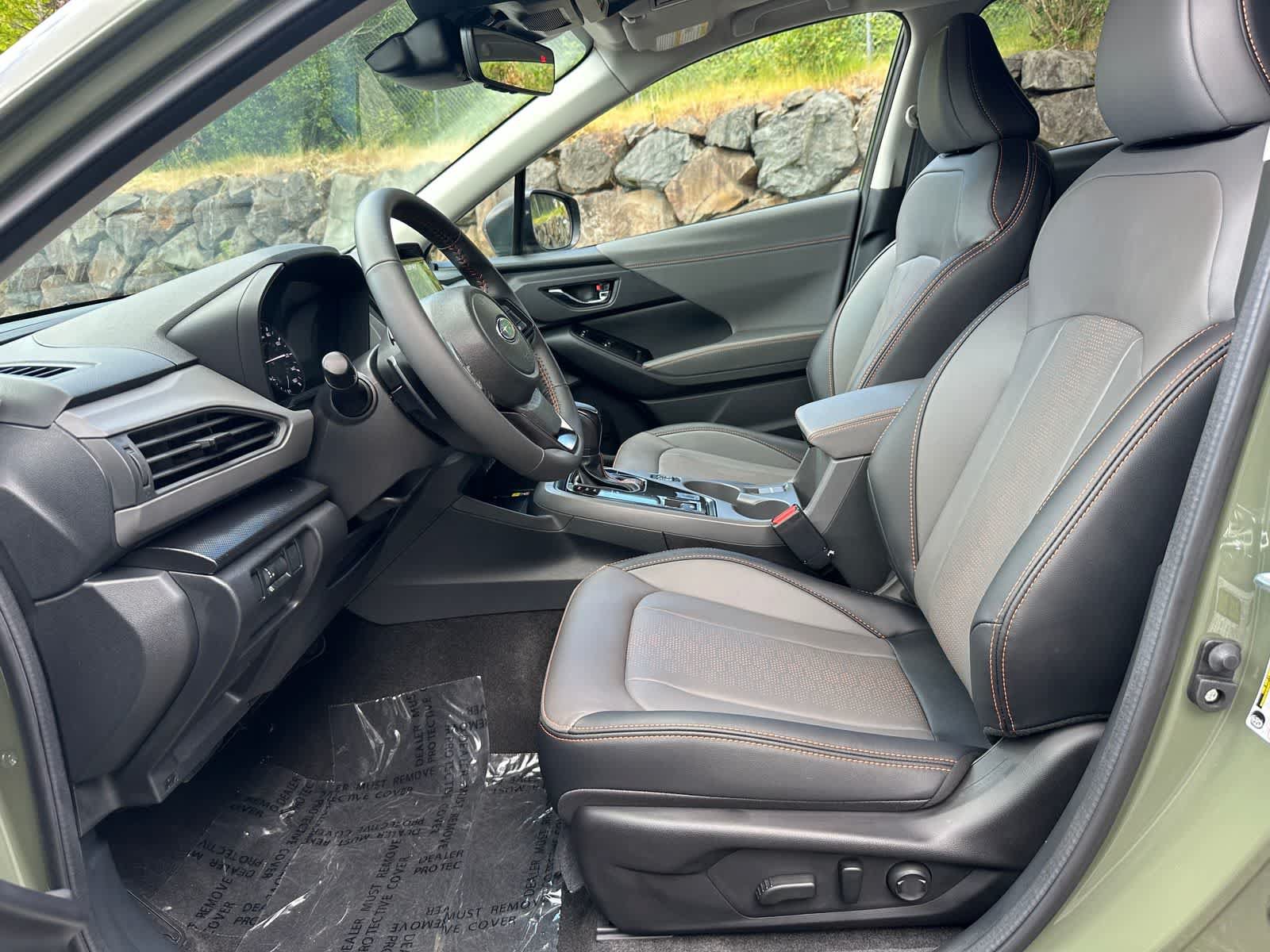 Certified 2025 Subaru Crosstrek 2.5i Limited w/ Crosstrek Mirror Package AWD/4WD image 13