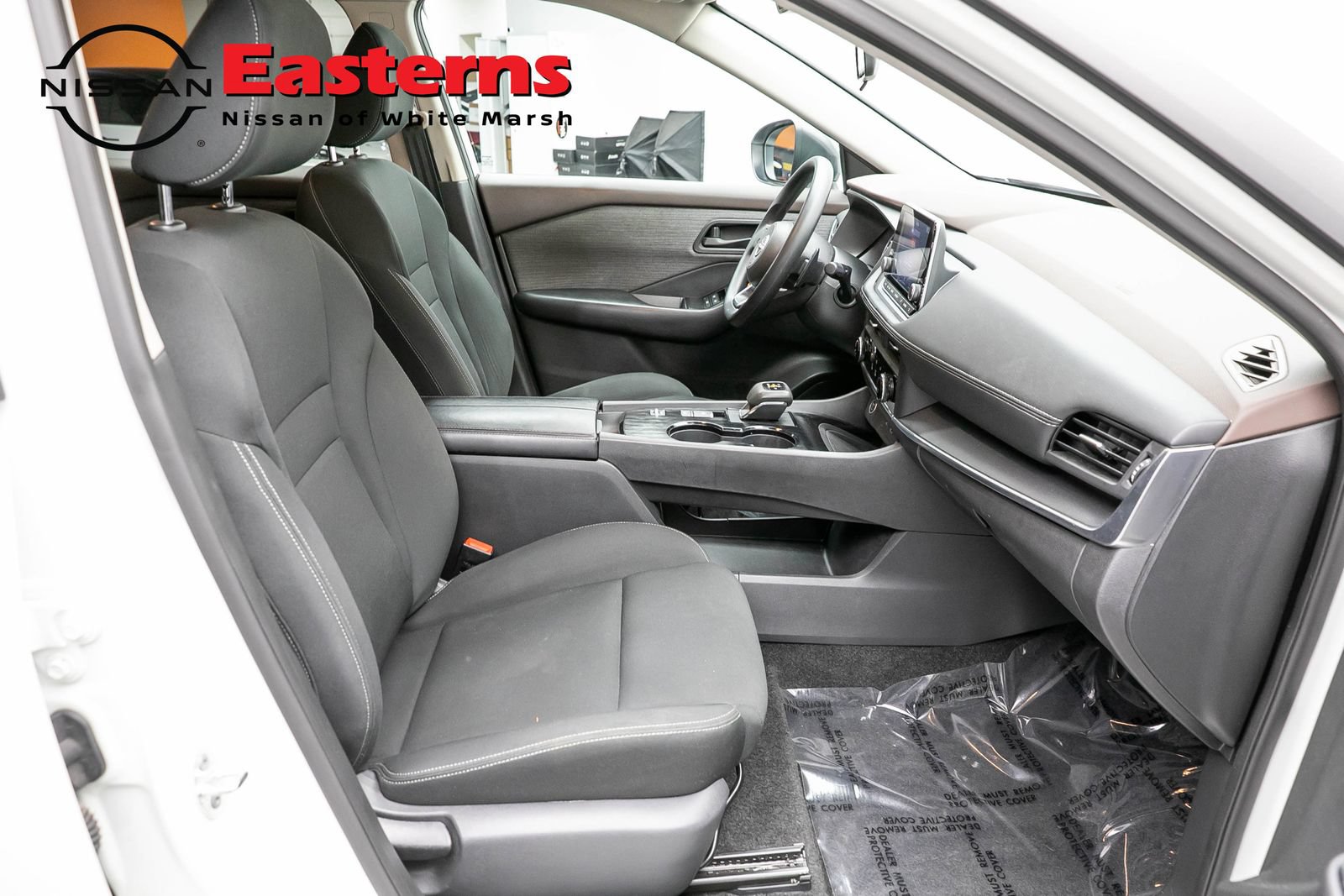 Used 2023 Nissan Rogue S FWD image 23