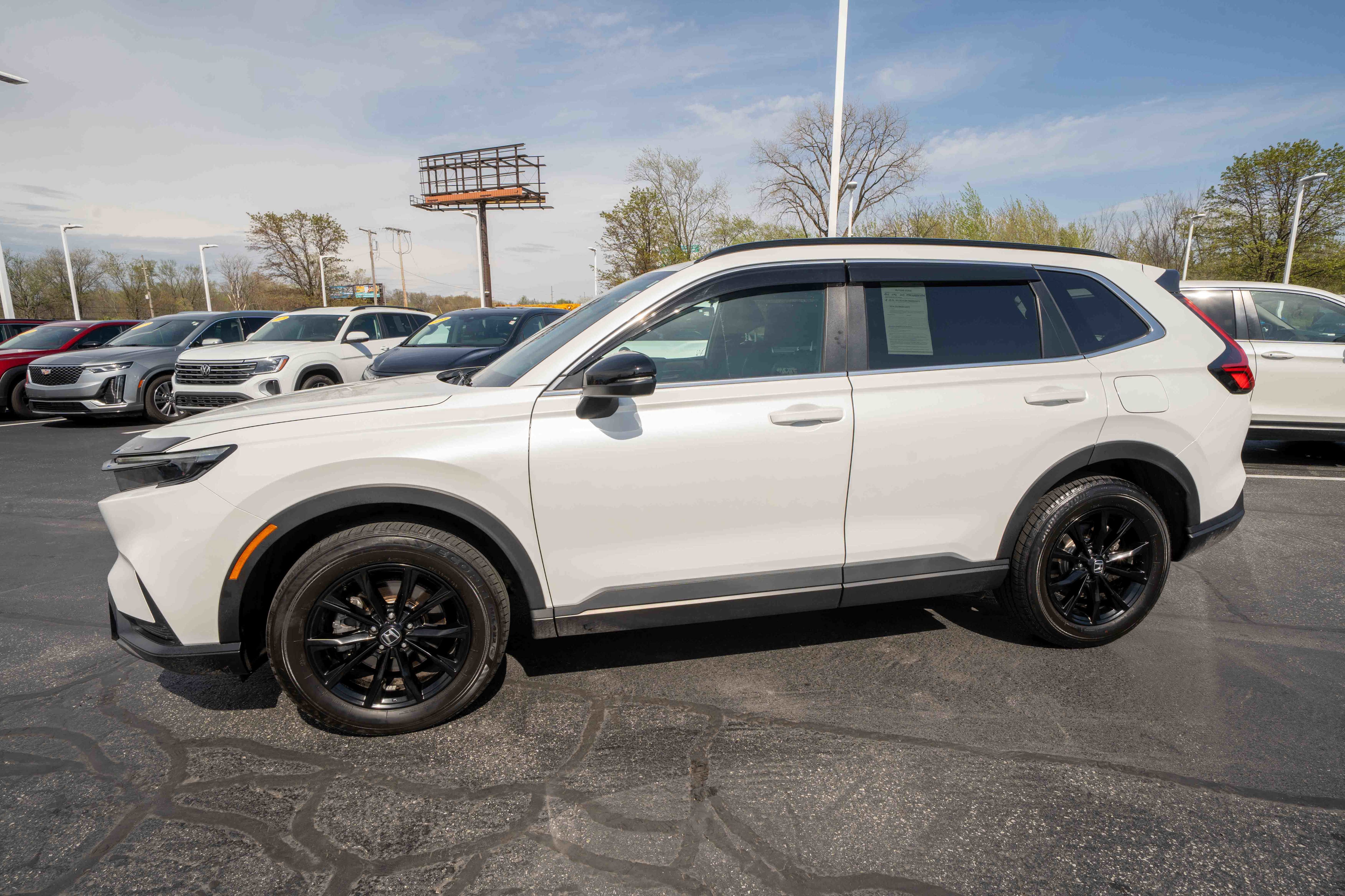 Used 2024 Honda CR-V Sport image 3