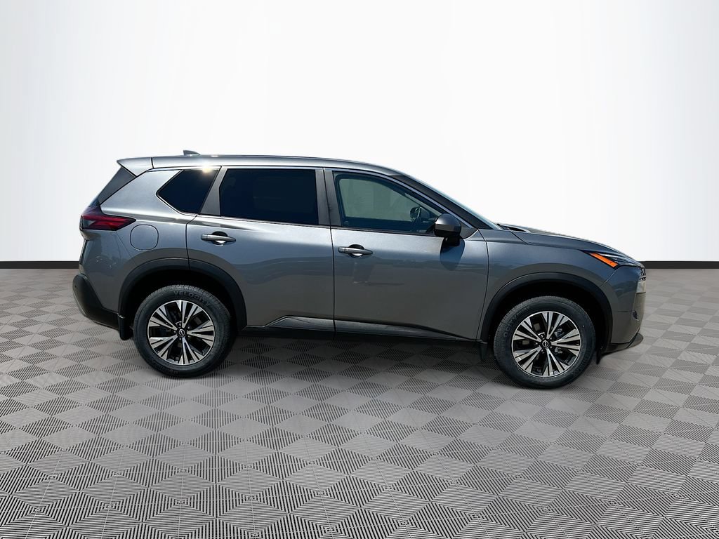 Used 2023 Nissan Rogue SV FWD image 8