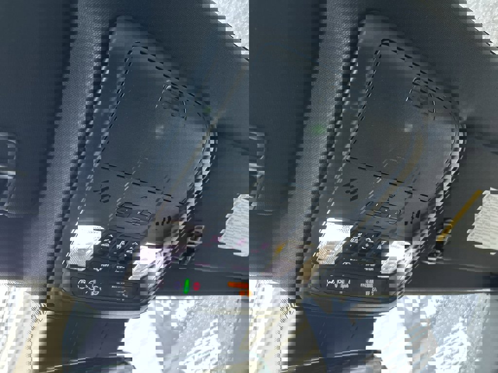 Used 2024 Cadillac XT4 Premium Luxury image 28