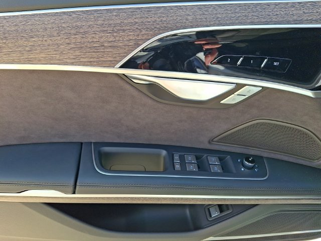 New 2026 Audi A8 L 3.0T AWD/4WD image 9