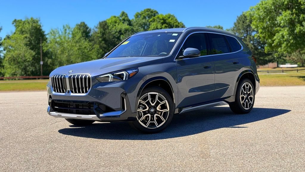 New 2026 BMW X1 xDrive28i w/ Technology Package AWD/4WD image 1