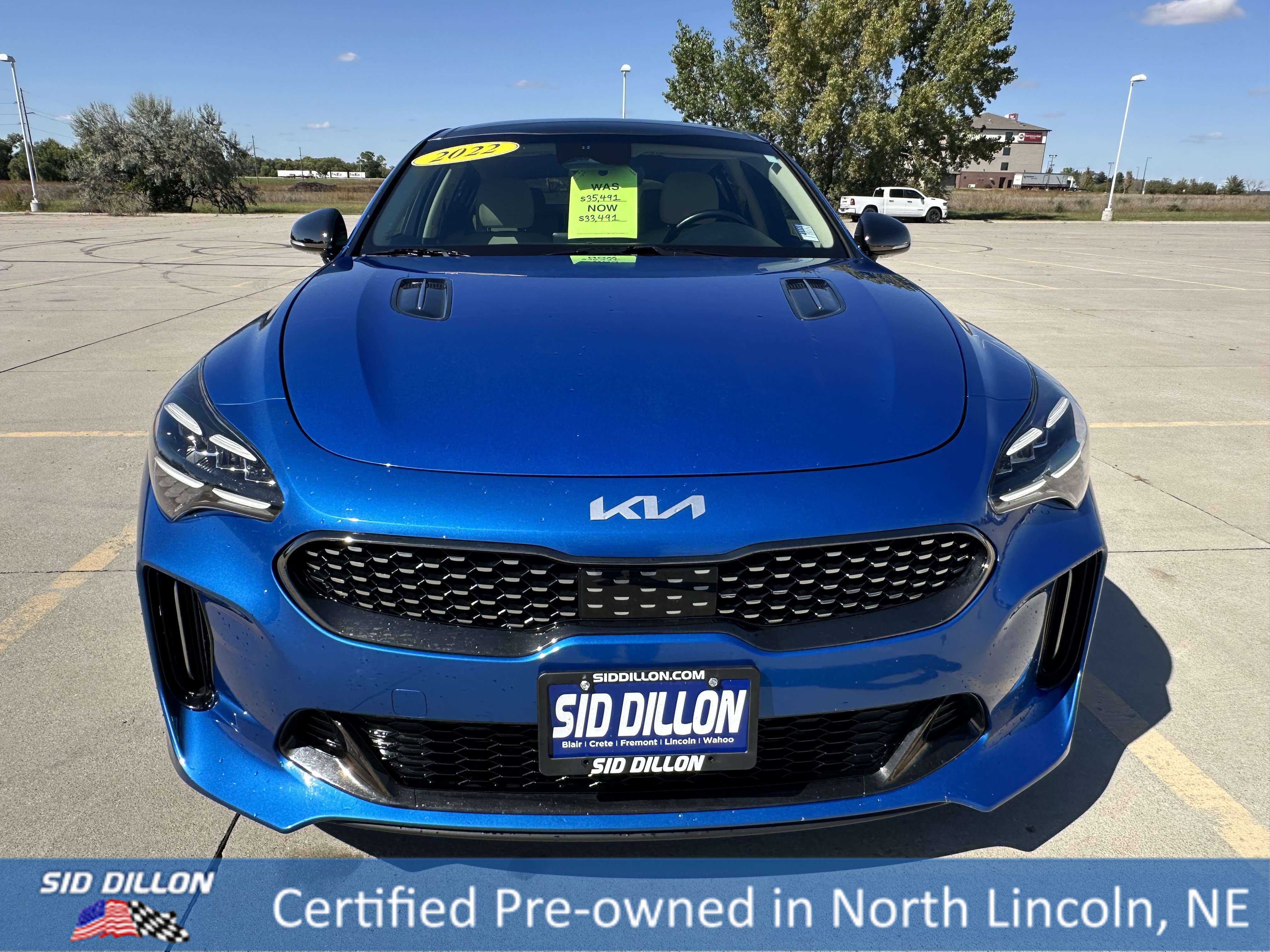Used 2022 Kia Stinger GT1 image 4