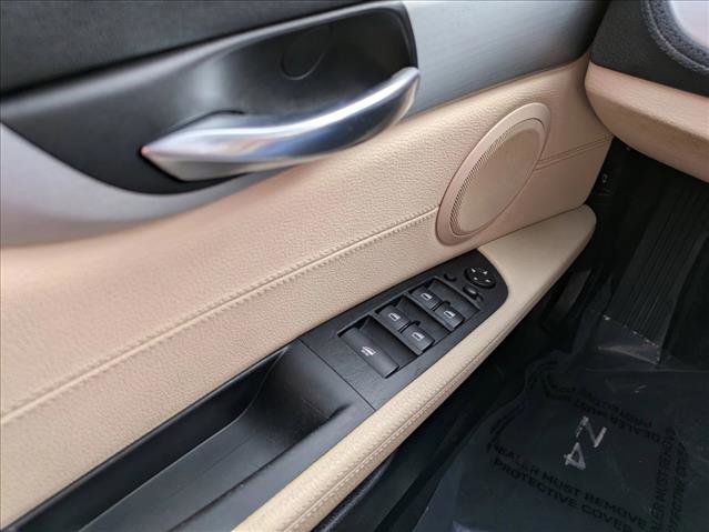 Used 2009 BMW Z4 sDrive35i image 19