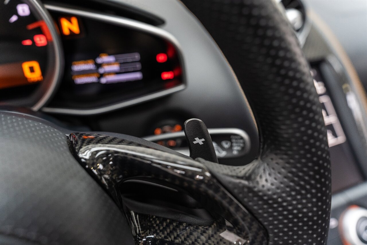 Used 2014 McLaren MP4-12C Spider RWD image 71