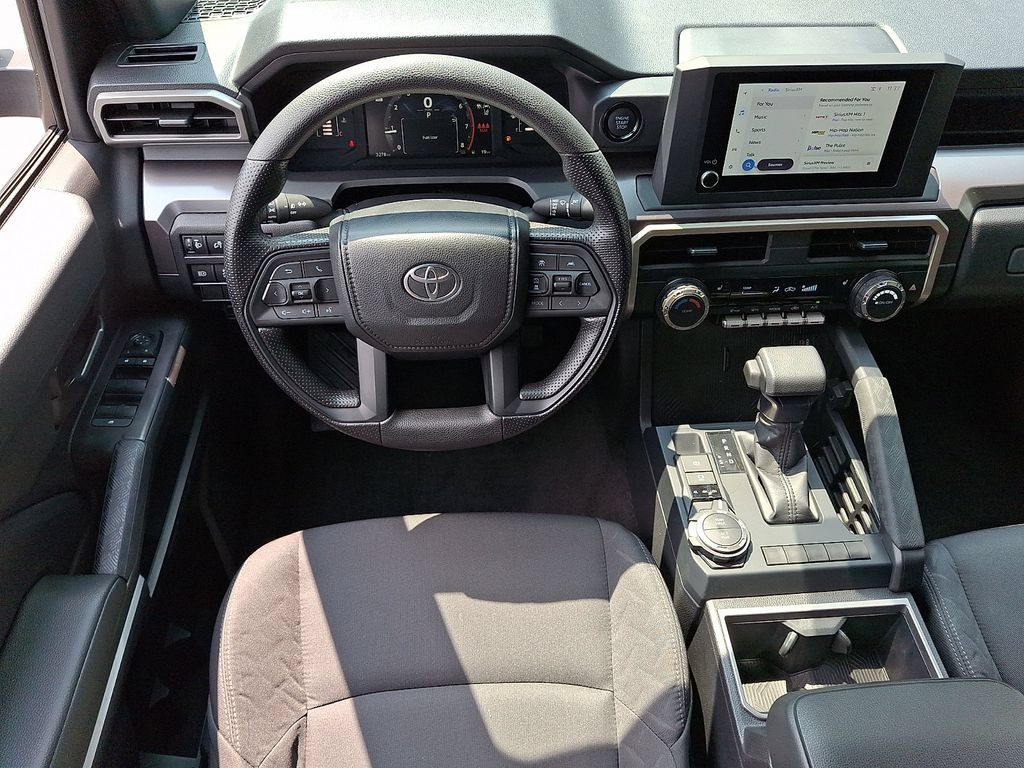 Used 2026 Toyota Tacoma SR5 AWD/4WD image 12