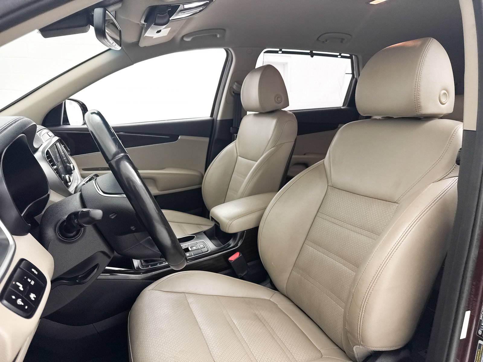 Used 2019 Kia Sorento EX w/ EX Premium Package FWD image 22