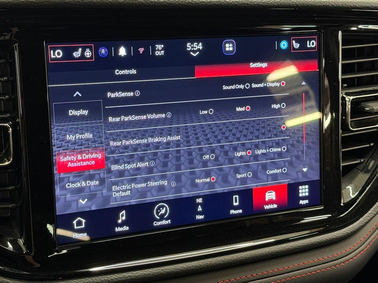 Used 2025 Dodge Durango GT AWD/4WD image 29