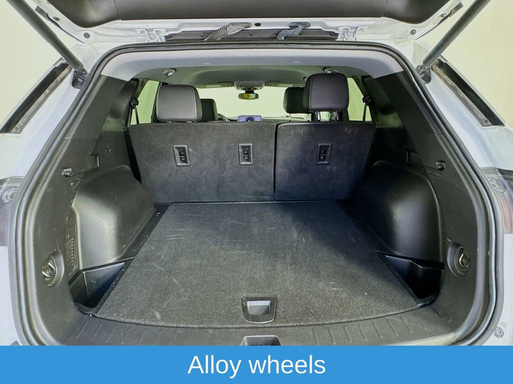 Used 2023 Chevrolet Blazer LT FWD image 31