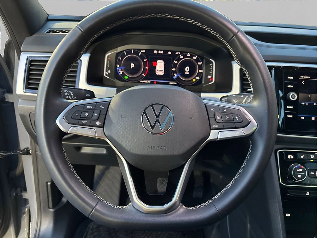 Used 2022 Volkswagen Atlas Cross Sport SE image 25