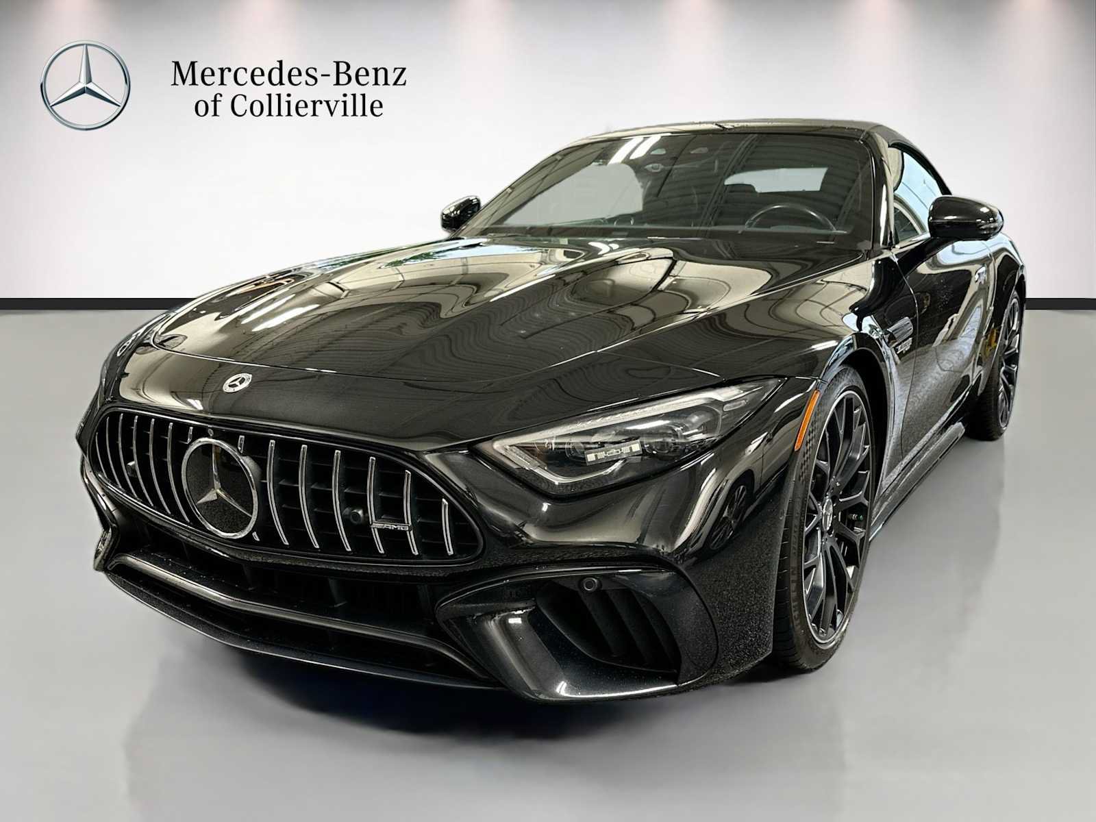 Used 2022 Mercedes-Benz SL 55 AMG 4MATIC w/ Driver Assistance Package image 1