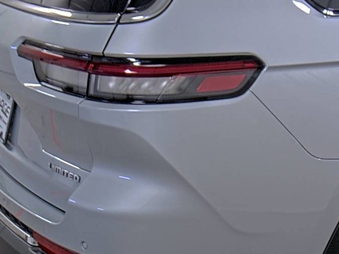 New 2025 Jeep Grand Cherokee L Limited w/ Luxury Tech Group II image 13