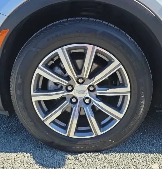Used 2020 Cadillac XT4 Sport w/ Cold Weather Package AWD/4WD image 47