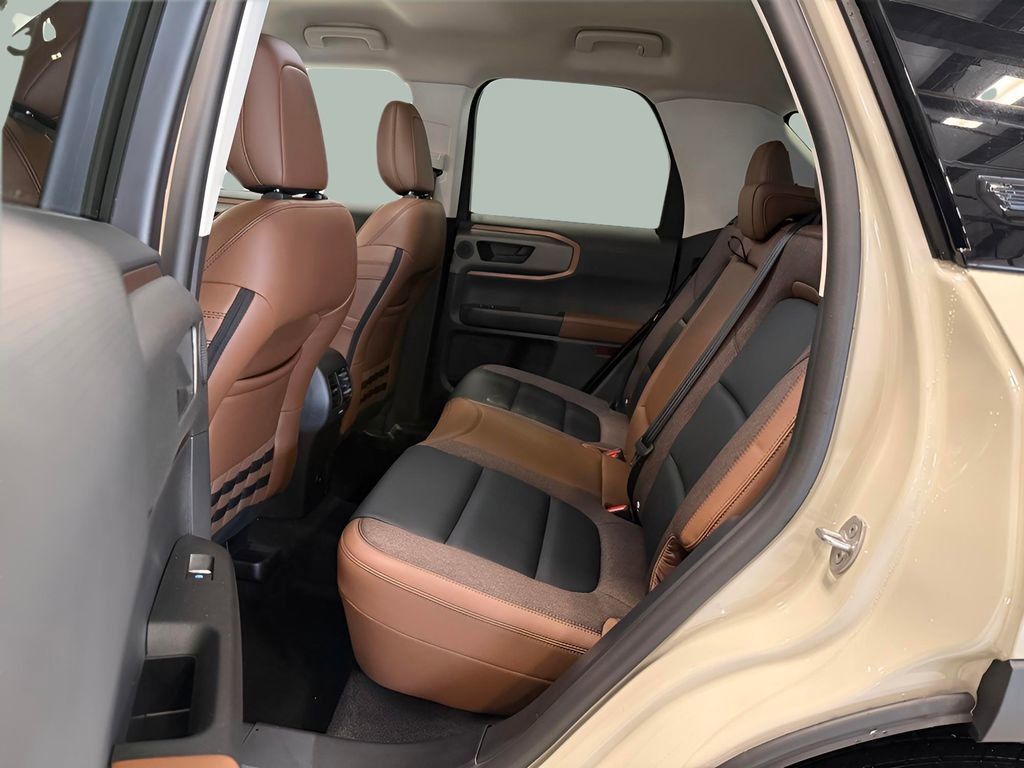 Used 2025 Ford Bronco Sport Outer Banks w/ Outer Banks Tech Package+ image 22