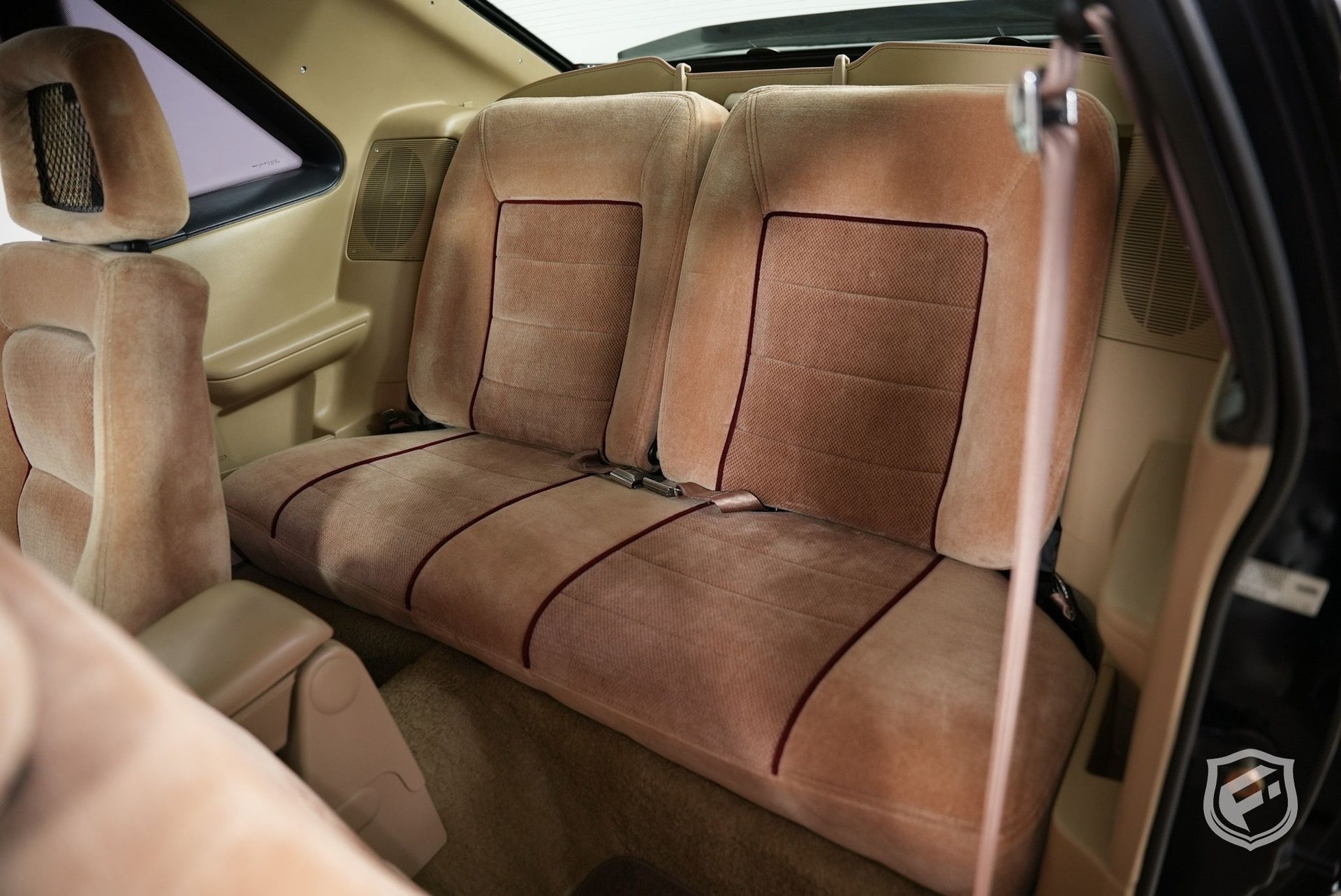 Used 1989 Ford Mustang LX RWD image 30