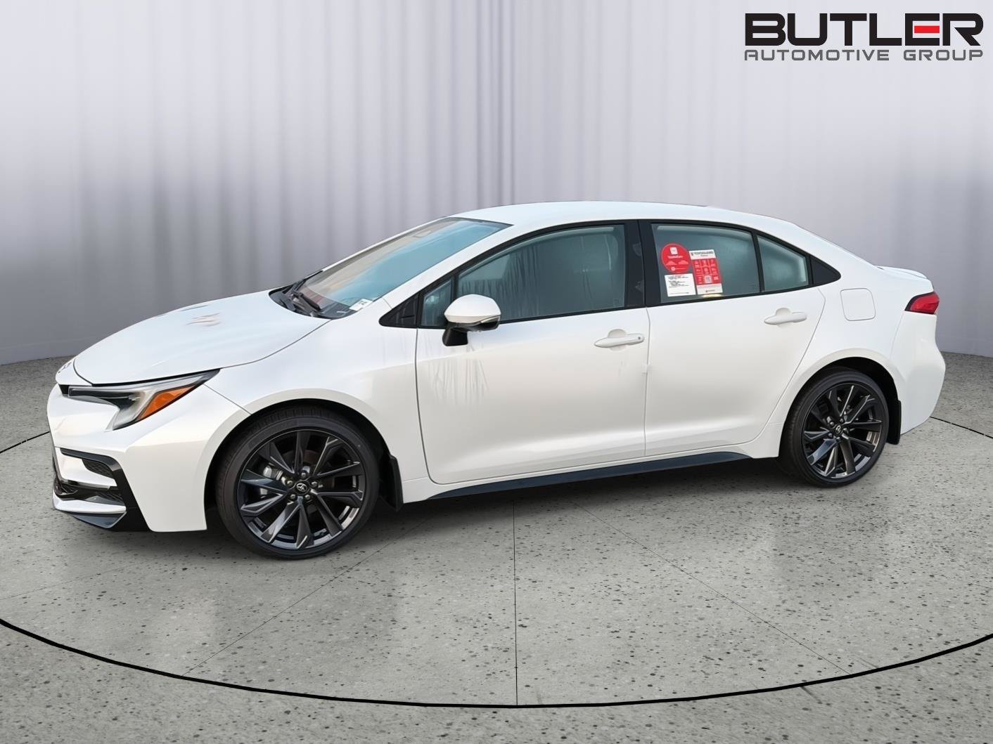 New 2027 Toyota Corolla SE FWD image 3