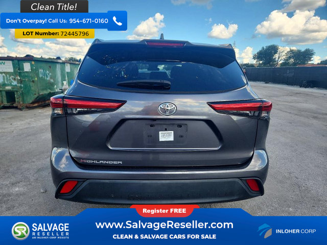 Used 2023 Toyota Highlander L FWD image 8