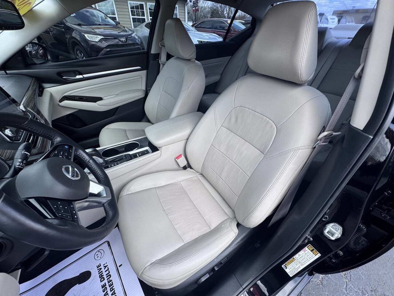 Used 2020 Nissan Altima 2.0 Platinum image 24