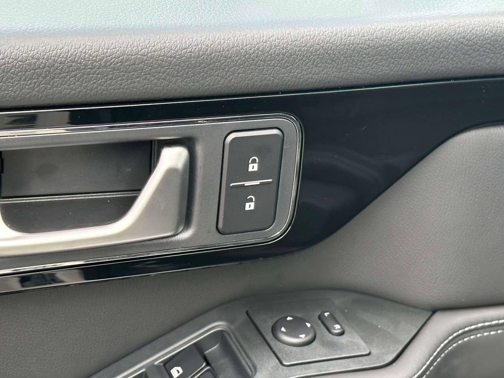 New 2025 INEOS Grenadier AWD/4WD image 17
