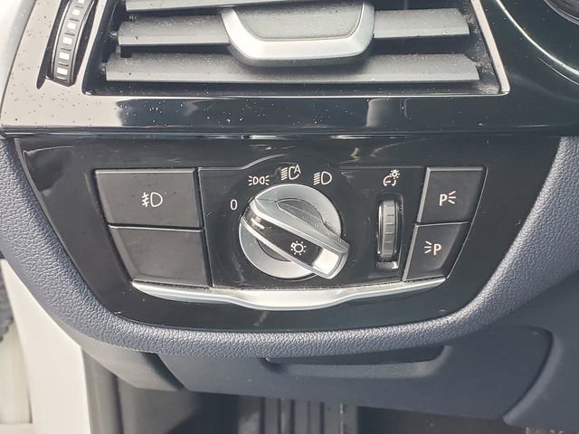 Used 2017 BMW 530i xDrive image 14