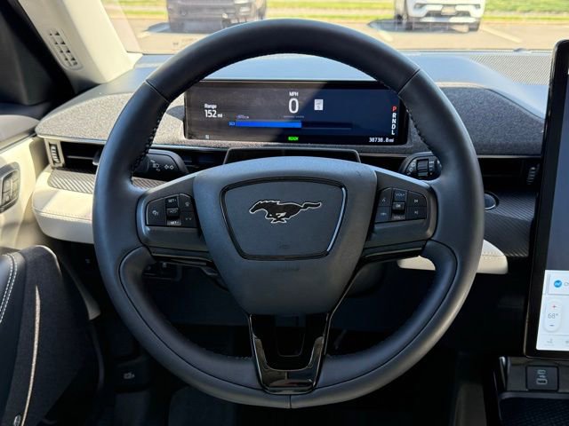 Used 2022 Ford Mustang Mach-E Premium AWD/4WD image 45