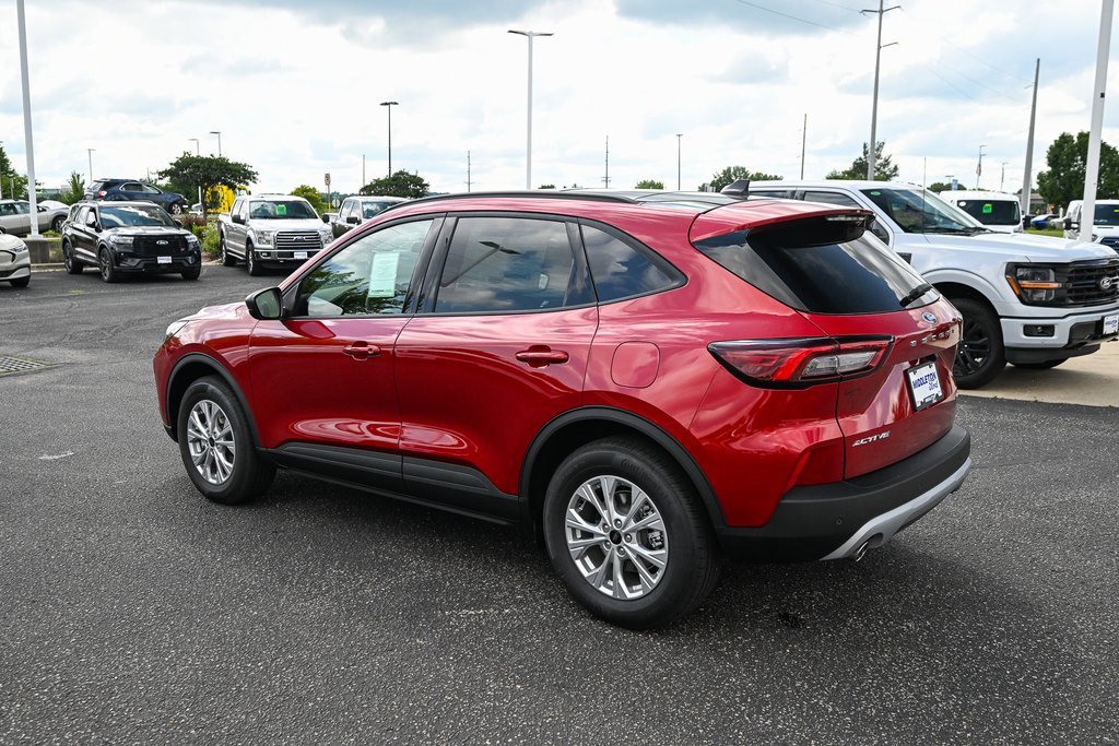New 2025 Ford Escape Active w/ Active Premium Tech Pack image 7