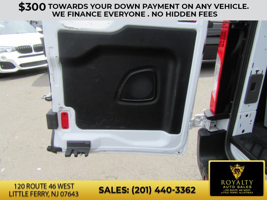 Used 2020 Ford Transit 250 Medium Roof w/ Load Area Protection Package image 22