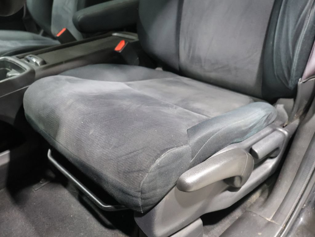 Used 2013 Honda CR-V LX image 9