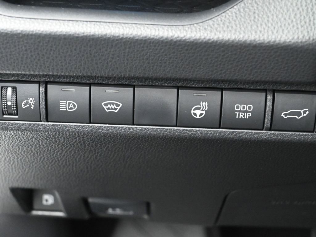 Certified 2025 Toyota RAV4 XSE w/ Weather Package AWD/4WD image 17