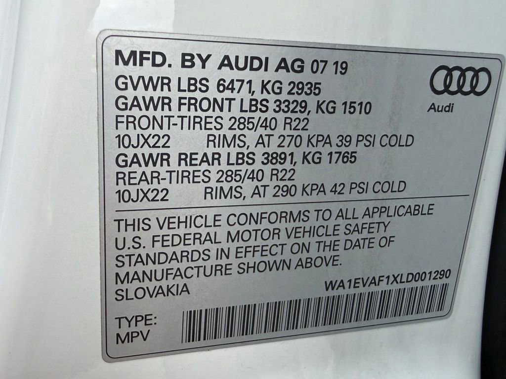 Used 2020 Audi Q8 Premium Plus w/ Premium Plus Package image 33