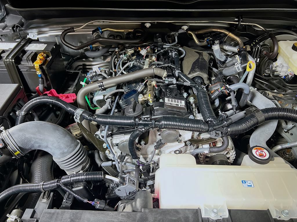 Certified 2025 Toyota Tacoma SR5 AWD/4WD image 26