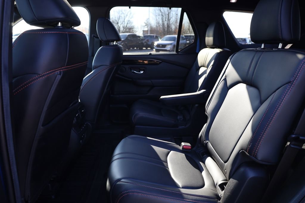 Used 2024 Honda Pilot TrailSport image 35