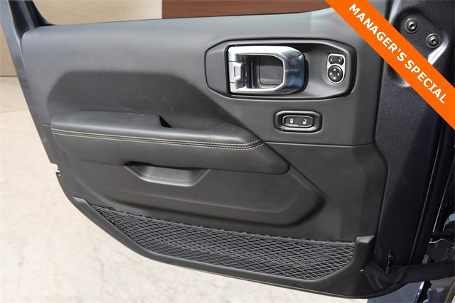 New 2025 Jeep Gladiator High Tide image 11