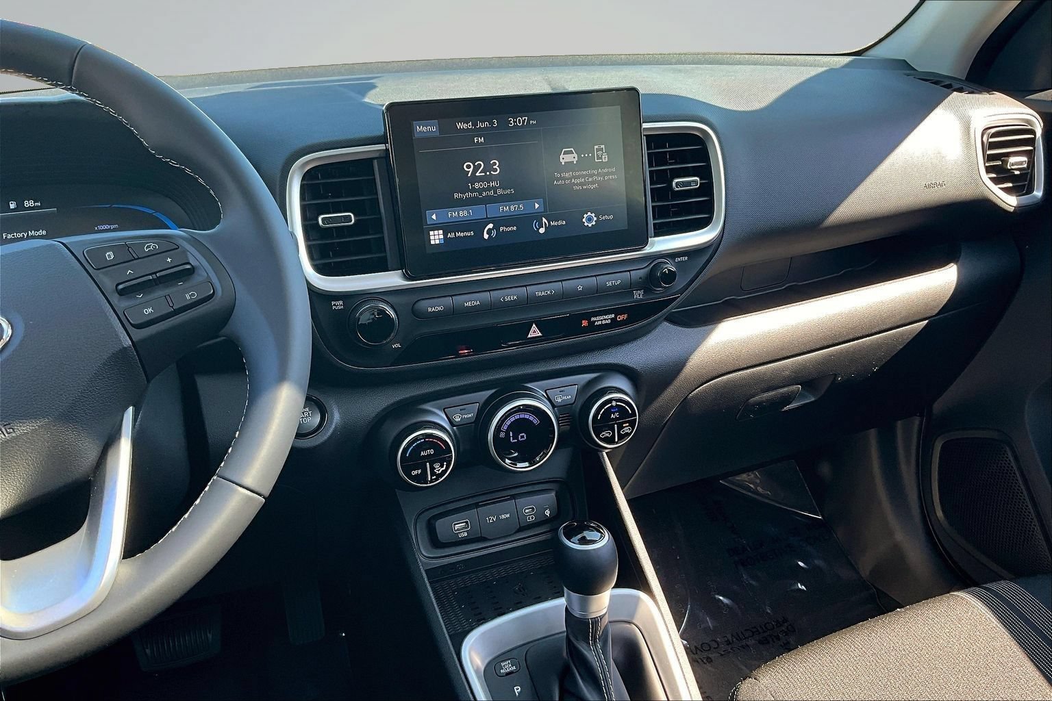 New 2026 Hyundai Venue SEL FWD image 5