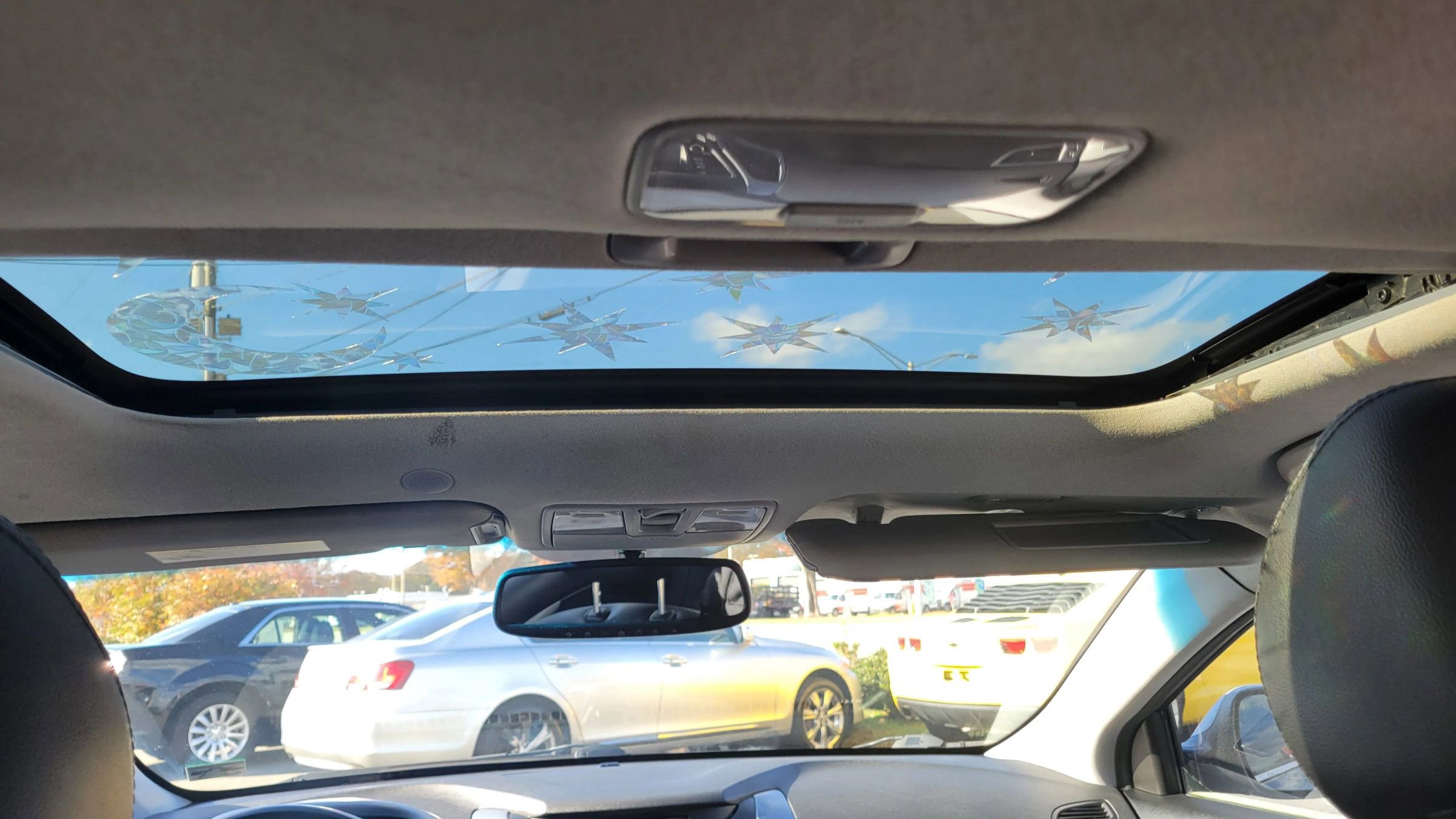 Used 2015 Hyundai Elantra Sport FWD image 8
