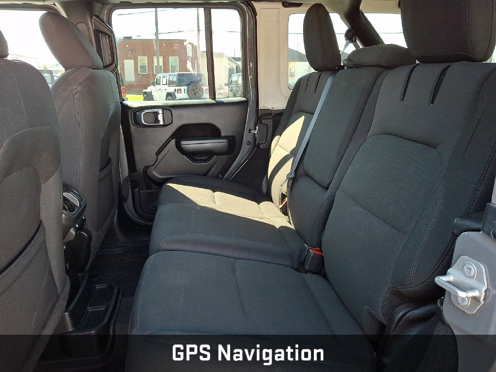 Used 2023 Jeep Wrangler Unlimited w/ Sun & Screen Package AWD/4WD image 13
