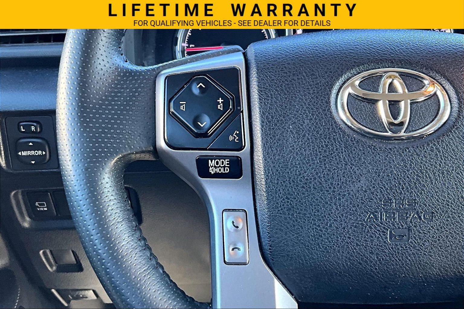 Used 2022 Toyota 4Runner Limited AWD/4WD image 24