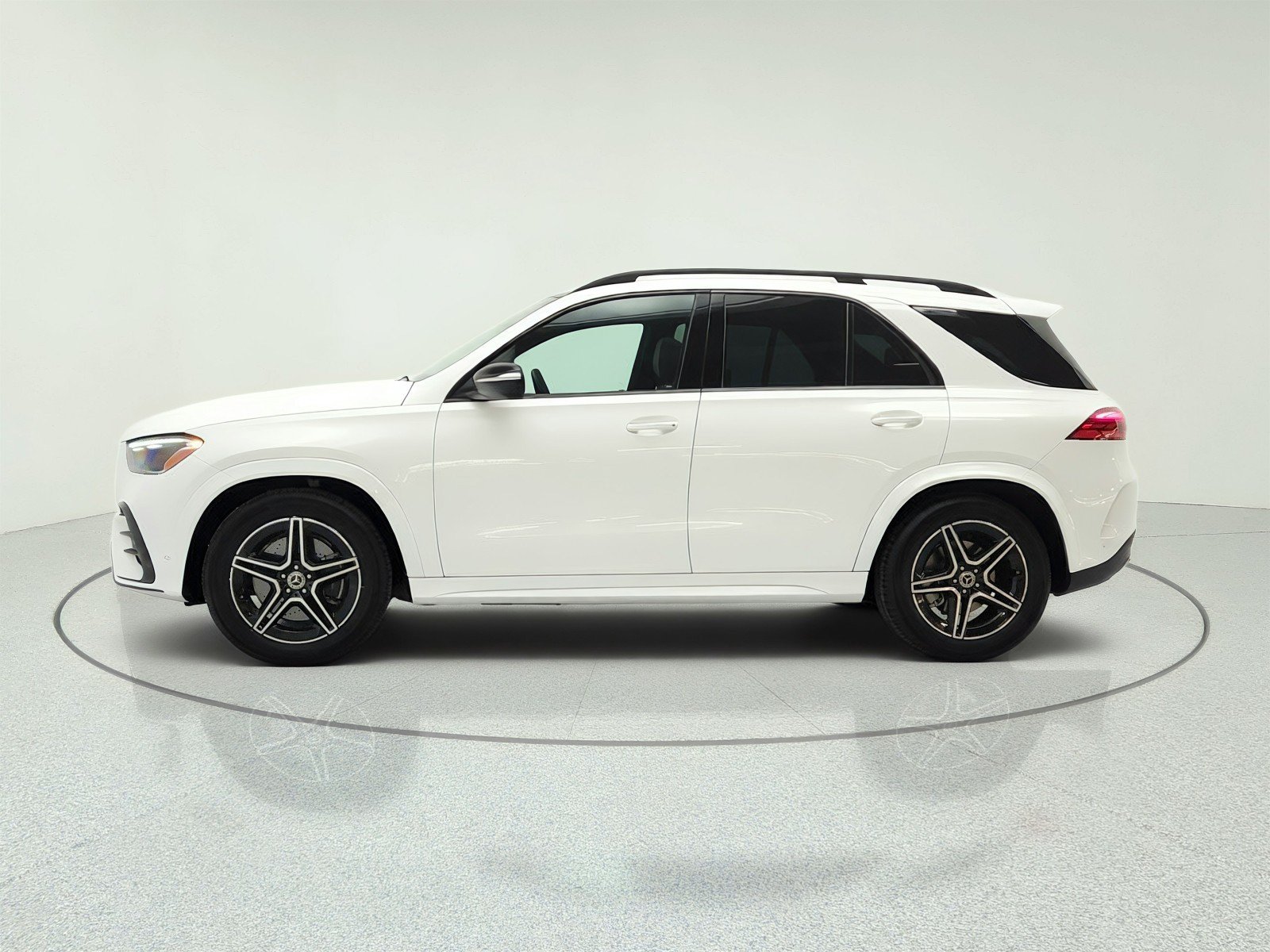 Certified 2025 Mercedes-Benz GLE 580 4MATIC image 8