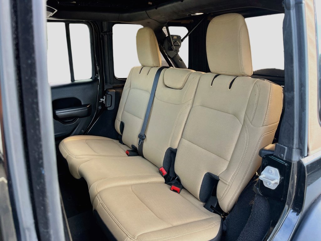 Certified 2020 Jeep Wrangler Unlimited Sport AWD/4WD image 23